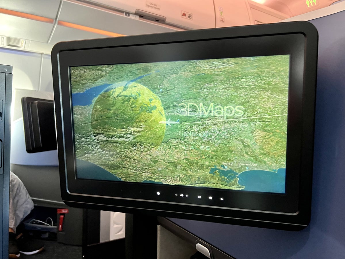JetBlue Mint A321LR IFE 3D maps
