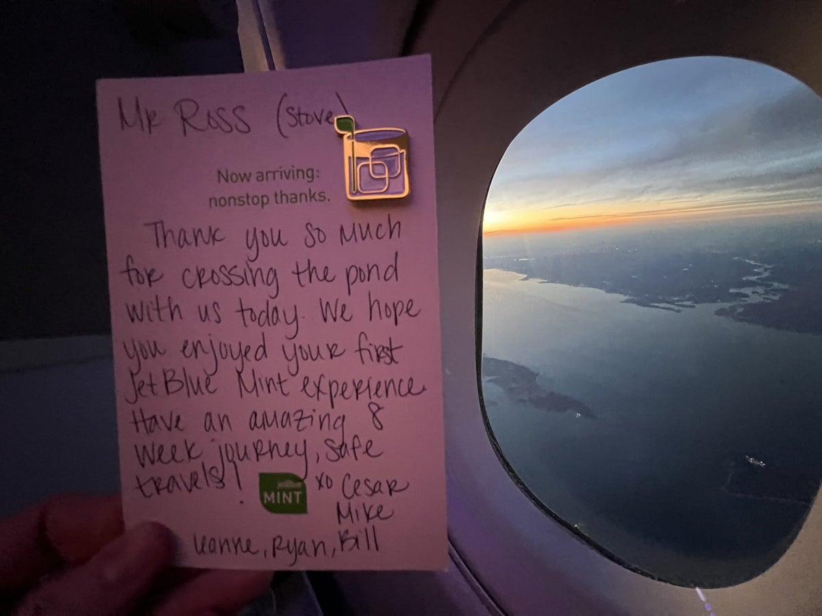 JetBlue Mint A321LR thank you note and sunset