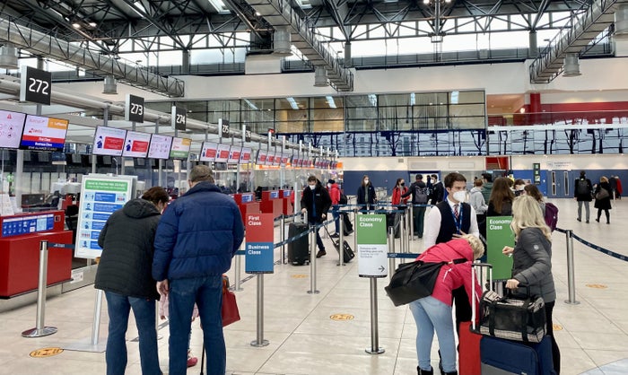 Lufthansa European business class Prague check in area