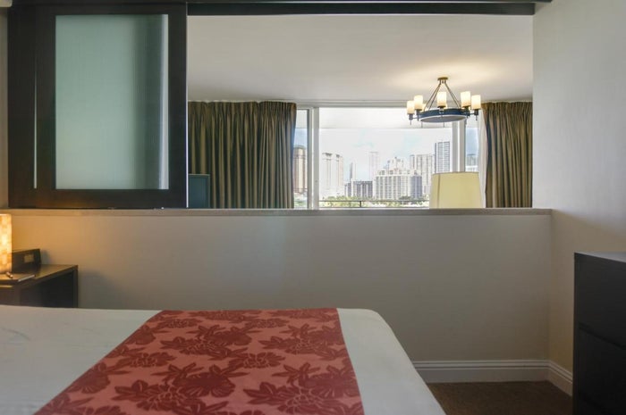 Regency on Beachwalk by Outrigger