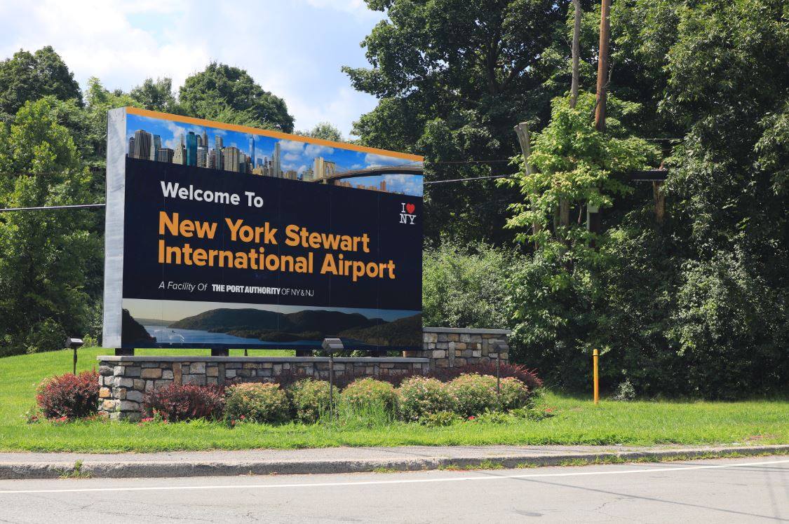 Welcome to Stewart International Airport sign