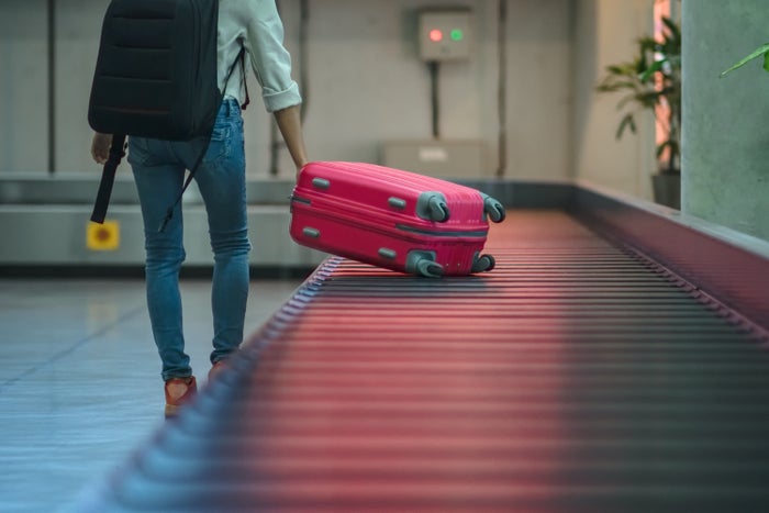Frontier Airlines Lowers Checked Baggage Allowance to 40 Pounds