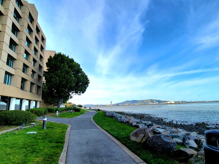 SFO Marriott Walkway