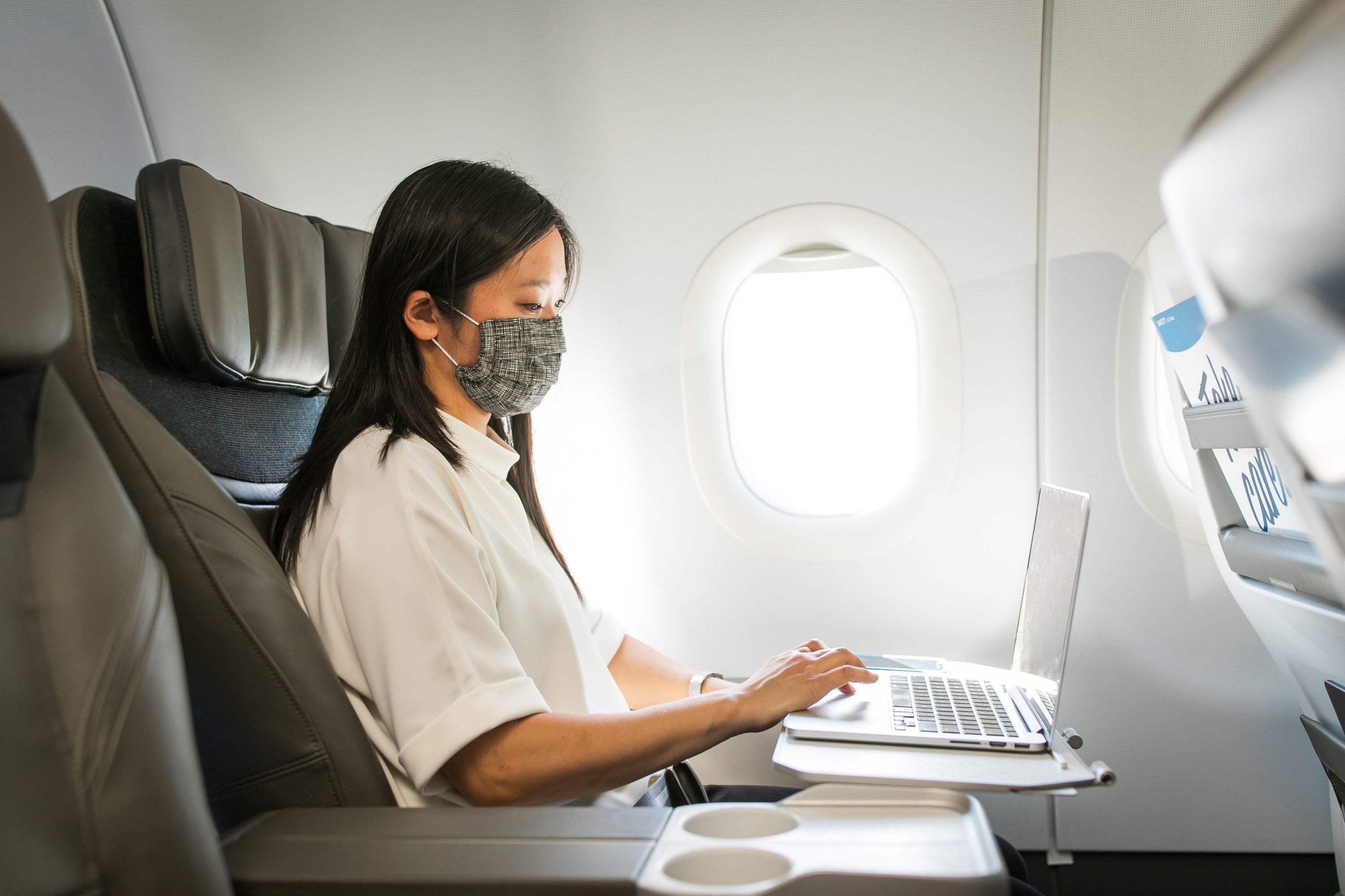 Alaska Airlines woman on computer