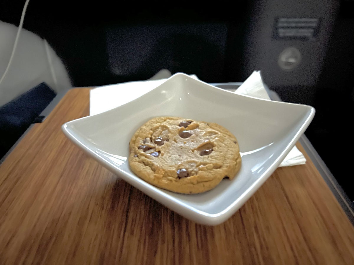 American Airlines A321T Flagship Business FB pre landing cookie