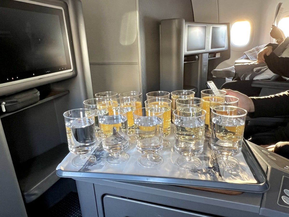 American Airlines A321T Flagship Business welcome drinks
