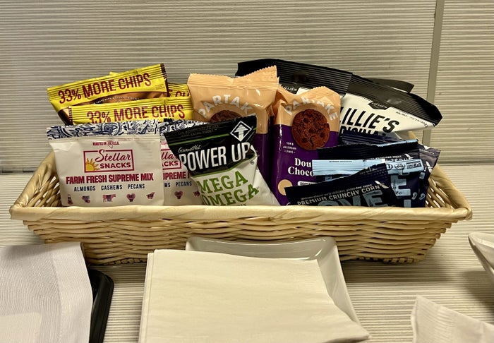 American Airlines Boeing 777 300 Flagship First FB snack bar