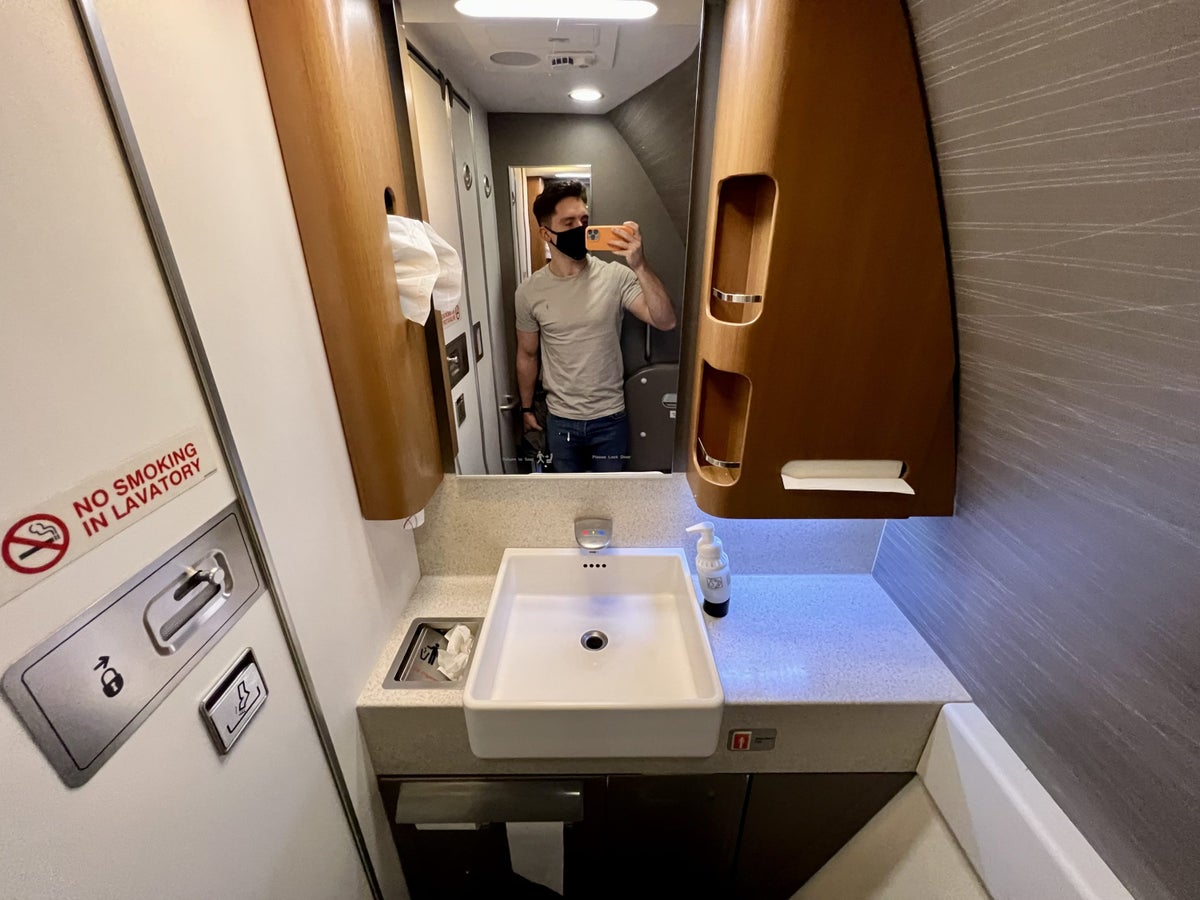 American Airlines Boeing 777 300 Flagship First bathroom