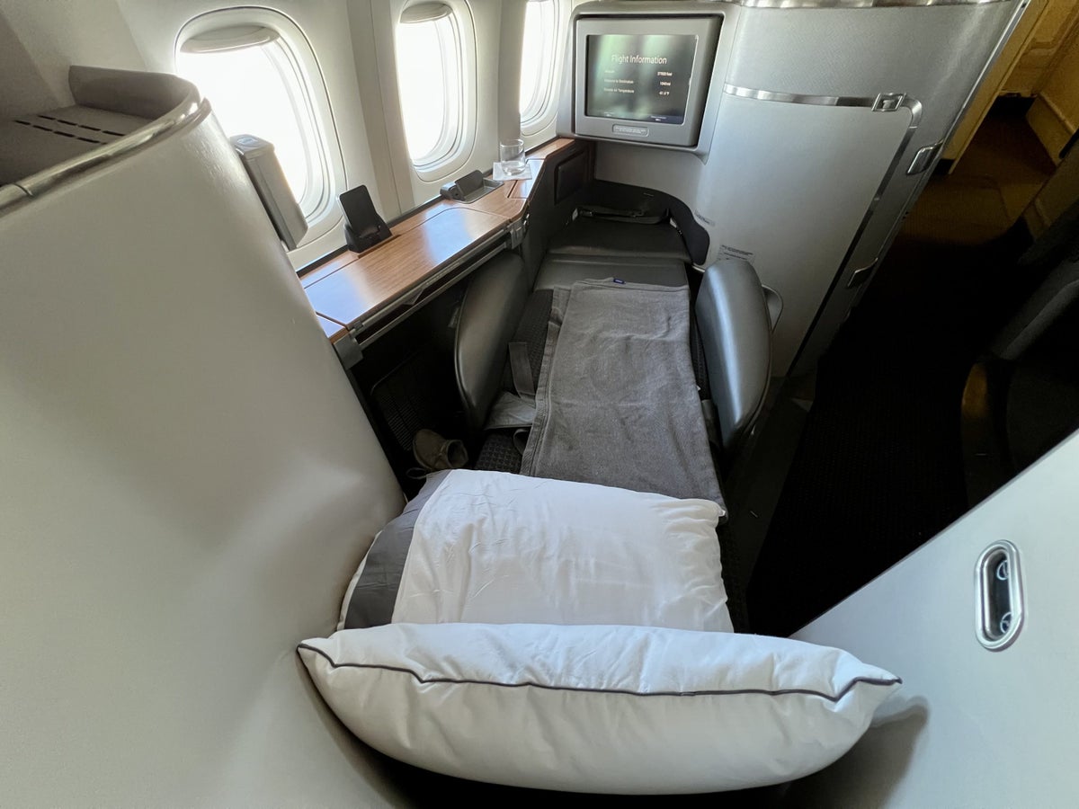 American Airlines Boeing 777 300 Flagship First seat 1A fully flat 2