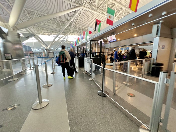 American Airlines Flagship Business JFK no line at security
