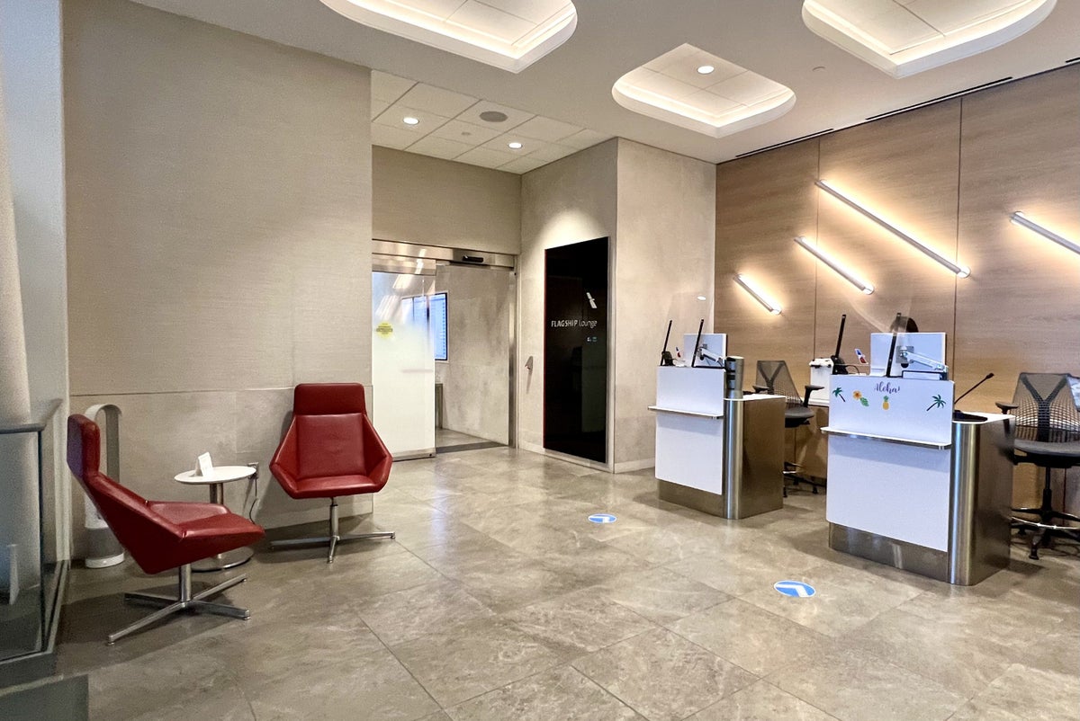 American Airlines Flagship First LAX Flagship Lounge entrance