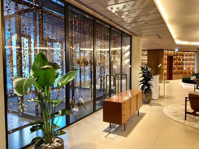 Canopy by Hilton London City lobby