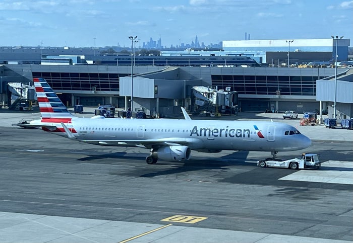 American Airlines Boosts Service for Super Bowl