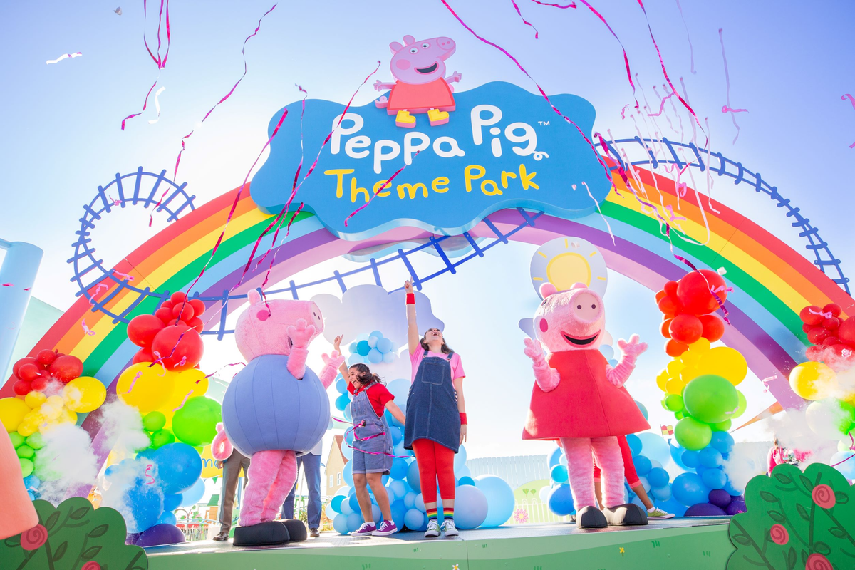 Guide to Peppa Pig Theme Park in Florida [Tickets, Rides, Dining]