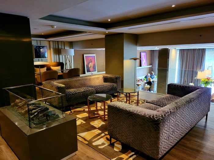 AC Hotel Los Angeles South Bay AC Hotel Malaga Bar Upper Sitting Area