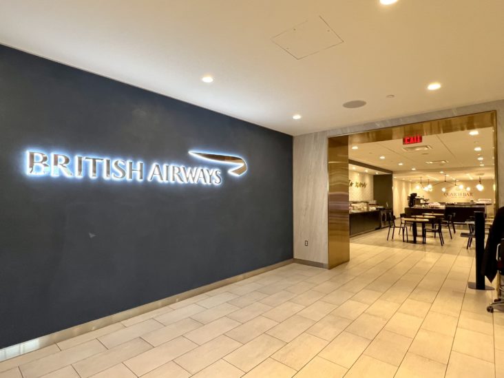 How To Access British Airways Airport Lounges 2023   British Airways Boeing 777 300 Club Suite JFK Galleries Lounge British Airways Logo 732x549 