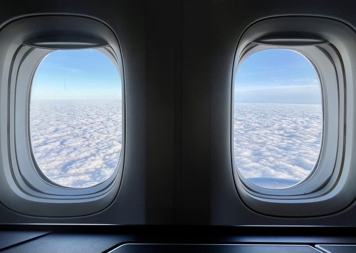 British Airways Boeing 777 300 Club Suite LHR approach