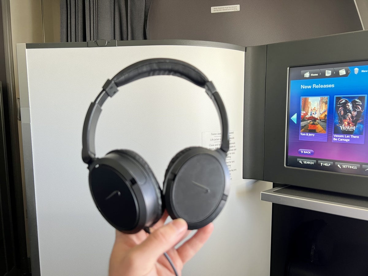 British Airways Boeing 777 300 Club Suite headphones