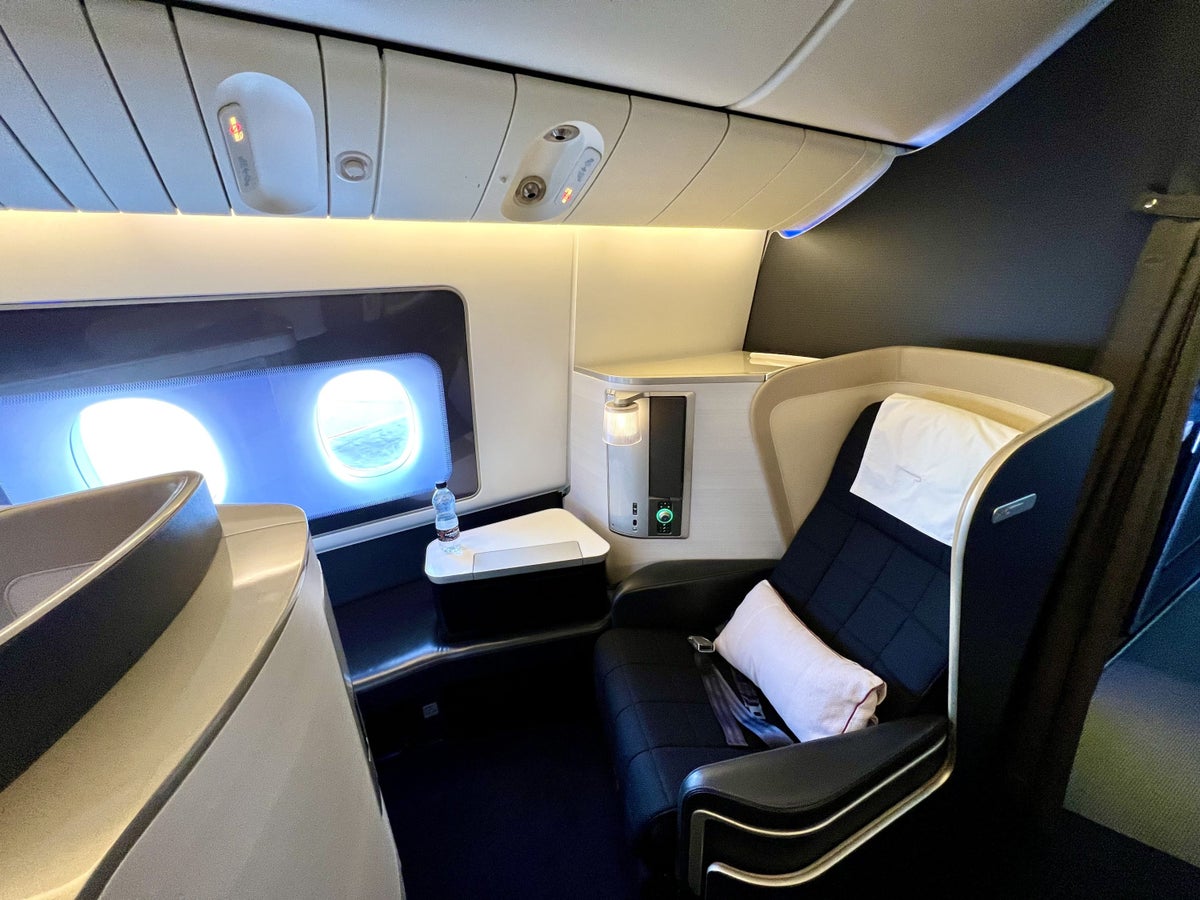 British Airways Boeing 777 300 First seat 2K