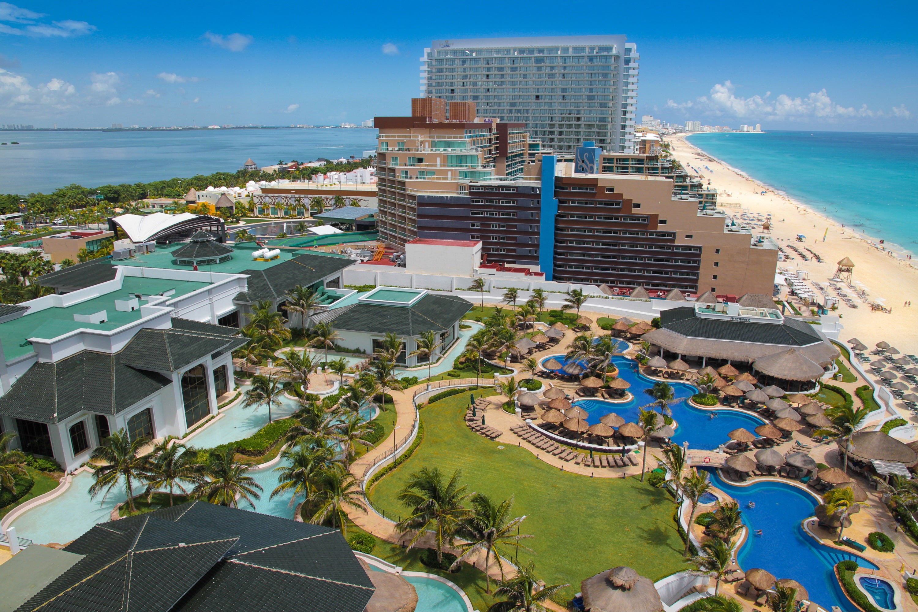 Cancun resorts