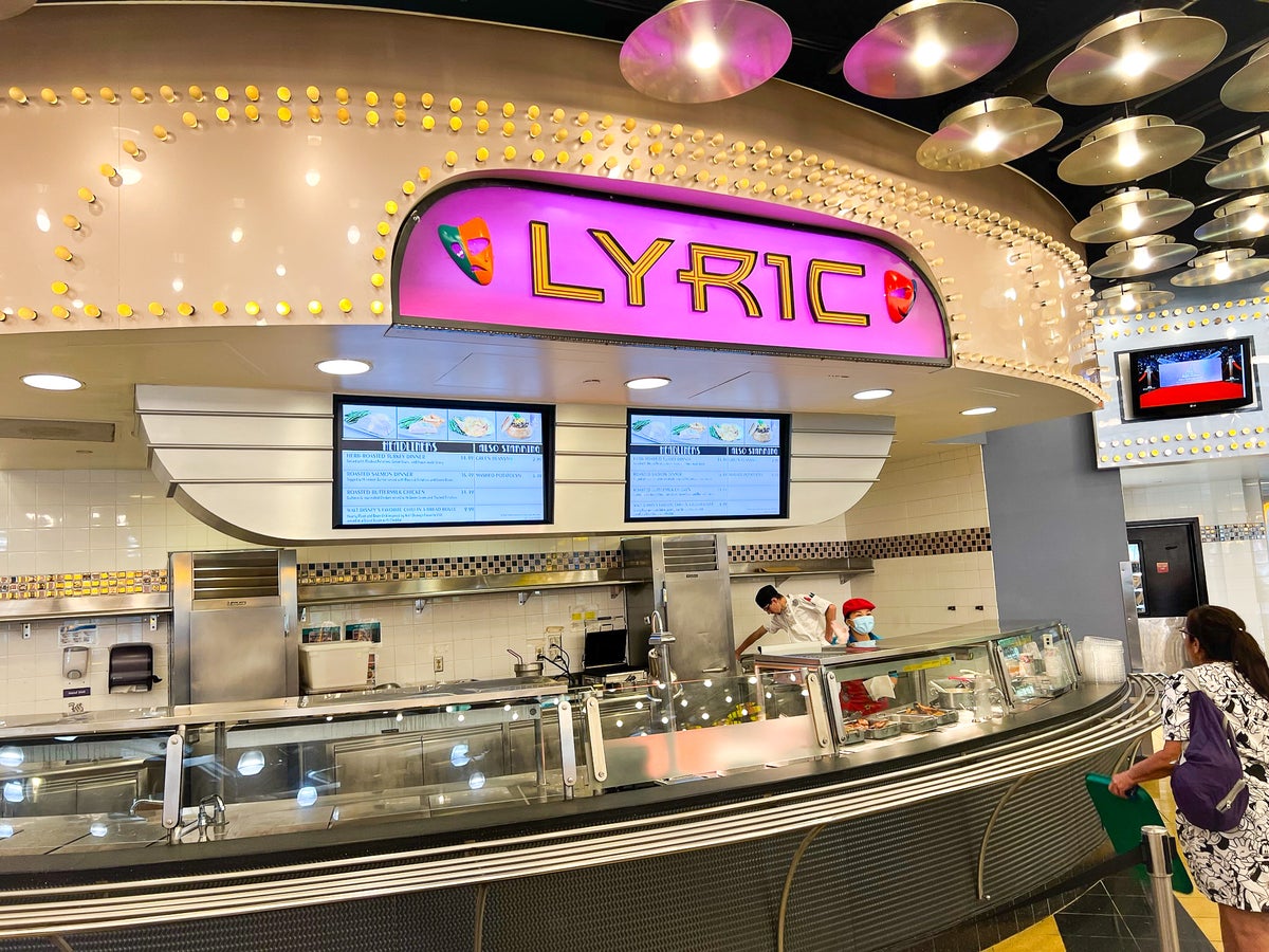 Disneys All Star Movie Resort food court Lyric menu