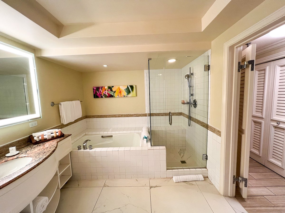 Grand Wailea Maui Waldorf Astoria Resort Bathroom Shower