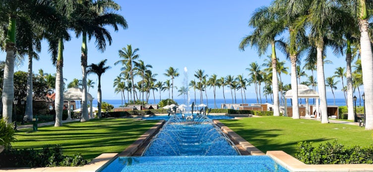 Grand Wailea Maui Waldorf Astoria Resort Reflection Pool