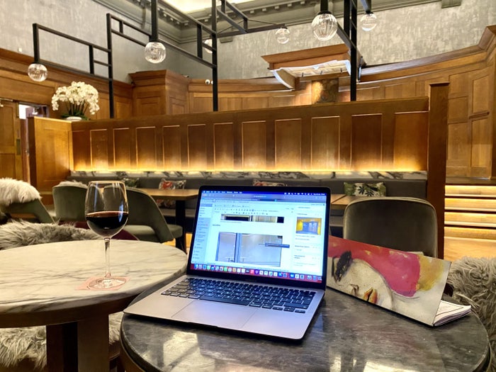 The Dixon London Autograph Collection Courtroom Bar night cap