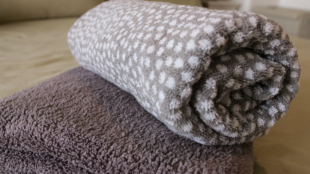 Utopia Towels [6 Pack] Bath Towel Set, 100% Ring Spun Cotton (24 x 48  Inches) Me