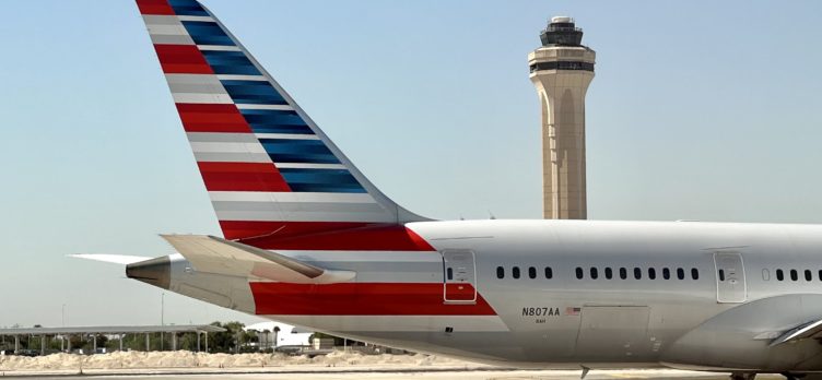 American Airlines Boeing 787-8 Dreamliner at Miami Airport (MIA)