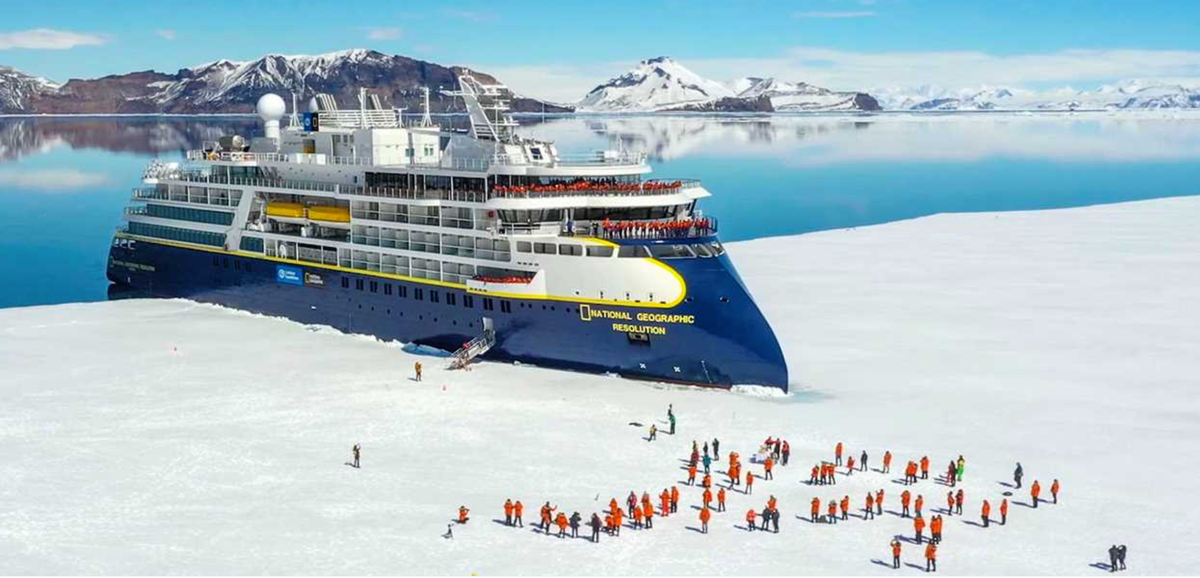 How To Earn and Redeem Hyatt Points on Lindblad Expeditions [2023]