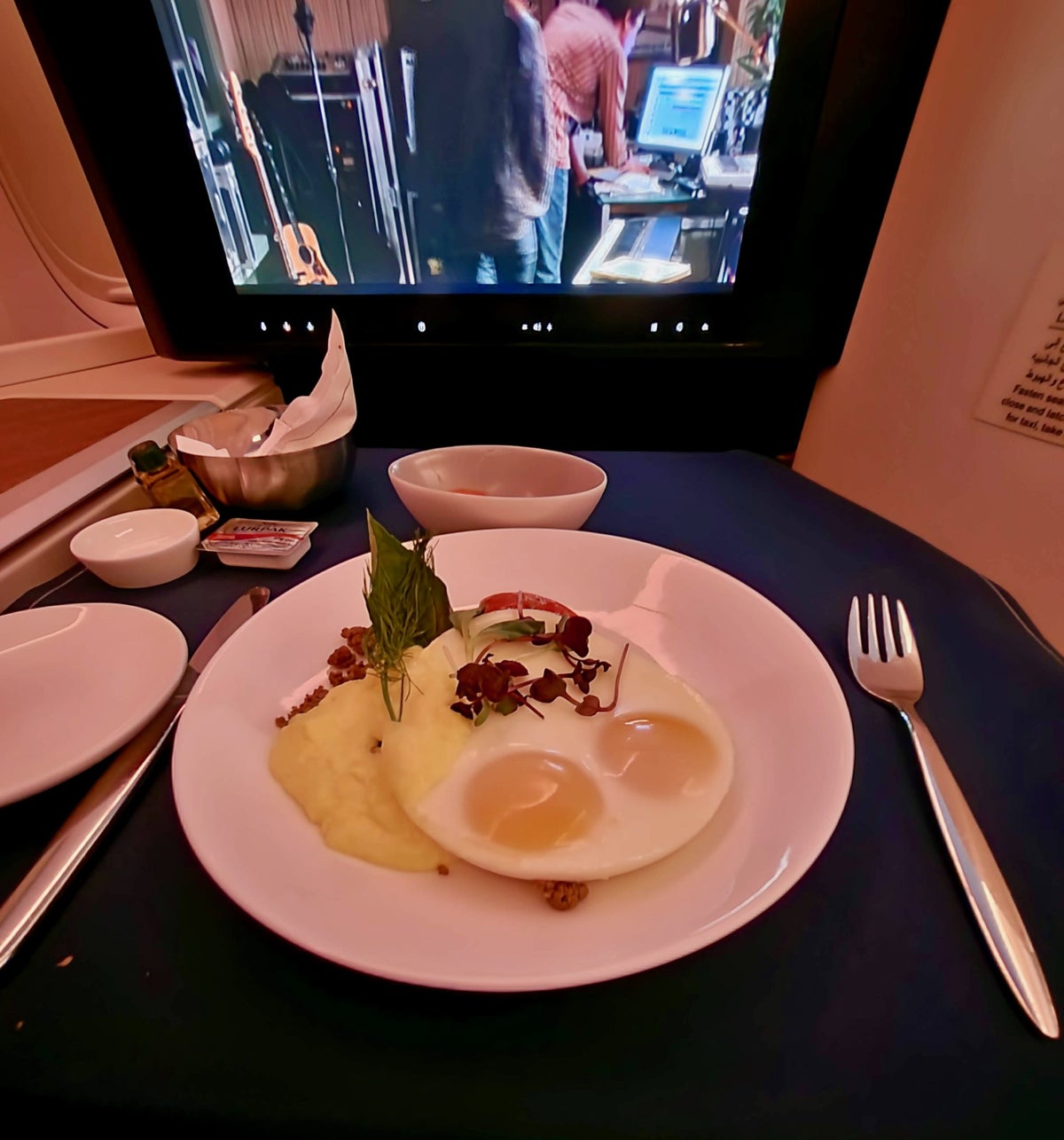 Saudia Airlines business class eggs