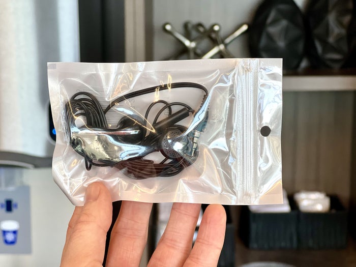 TETRA Hotel Autograph Collection gym earphones