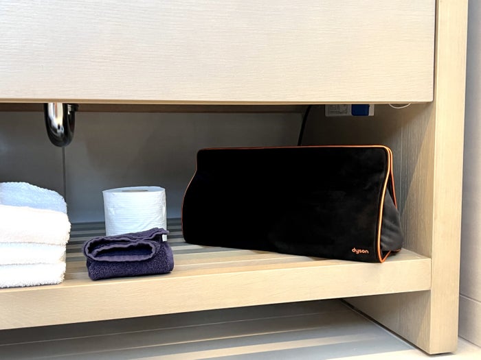 TETRA Hotel Autograph Collection room 504 bathroom undersink amenities