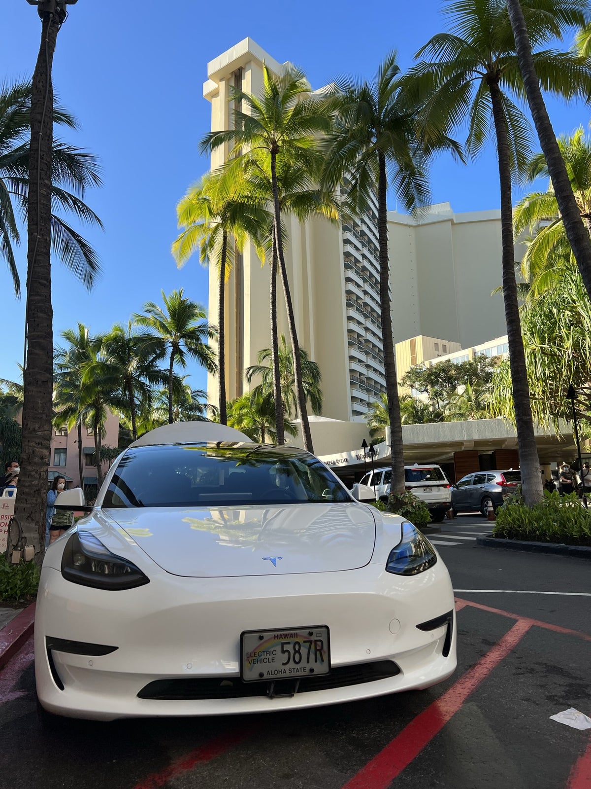 Turo Tesla Model 3 Honolulu Hawaii Sheraton Waikiki