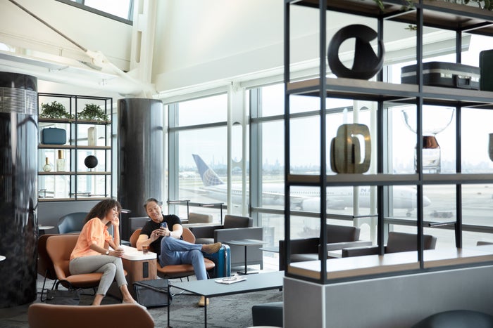 United Unveils Show-stopping New Club at Its Newark Hub