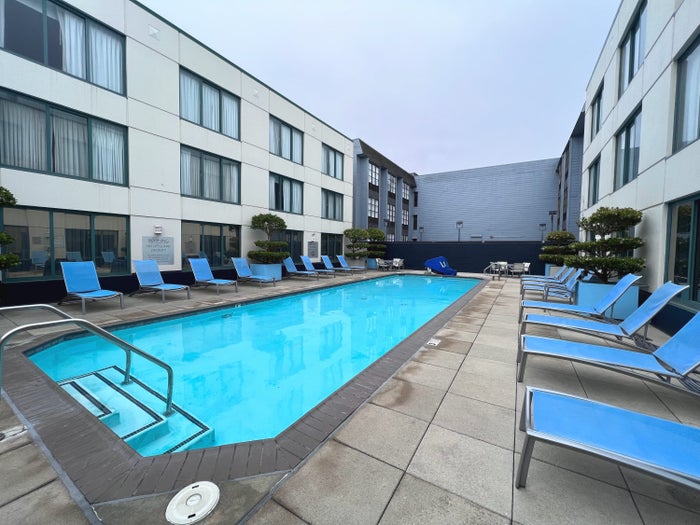 Hyatt Centric Fisherman's Wharf San Francisco pool