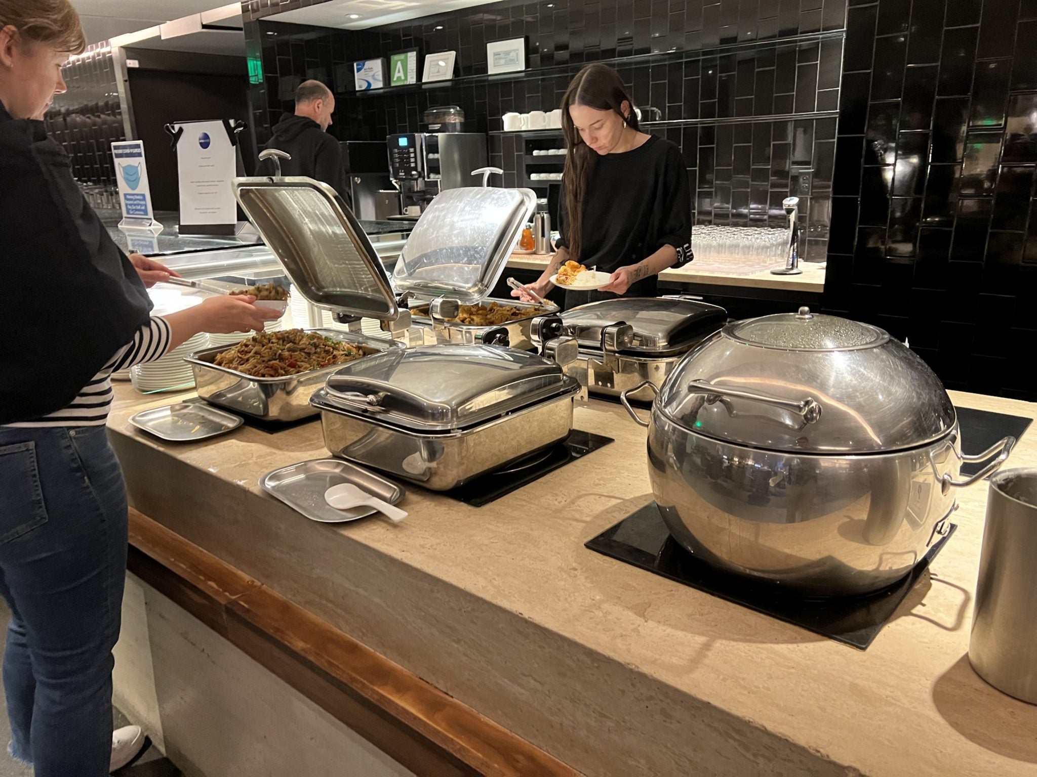 Qantas 787-9 Business Class Review June 2022 [LAX to MEL]