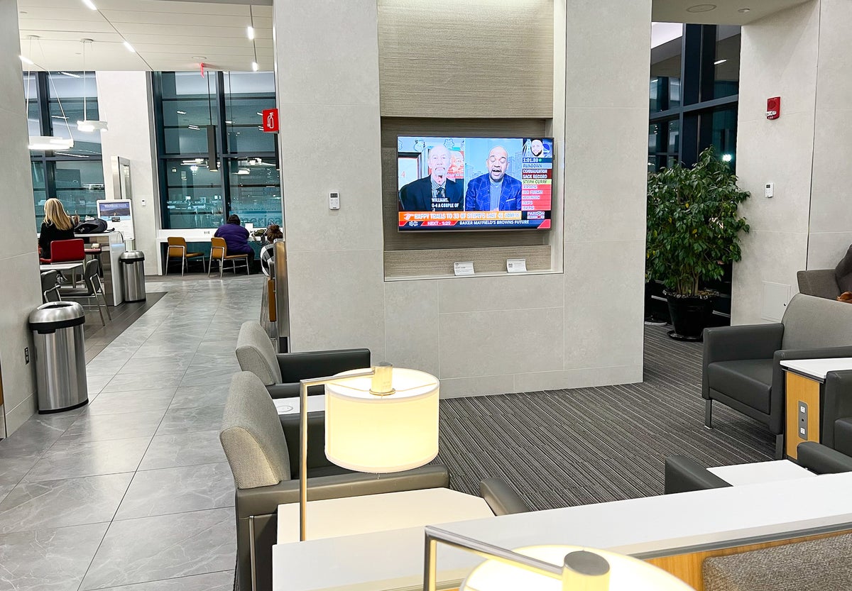 TV at the Admirals Club at Boston Logan International Airport