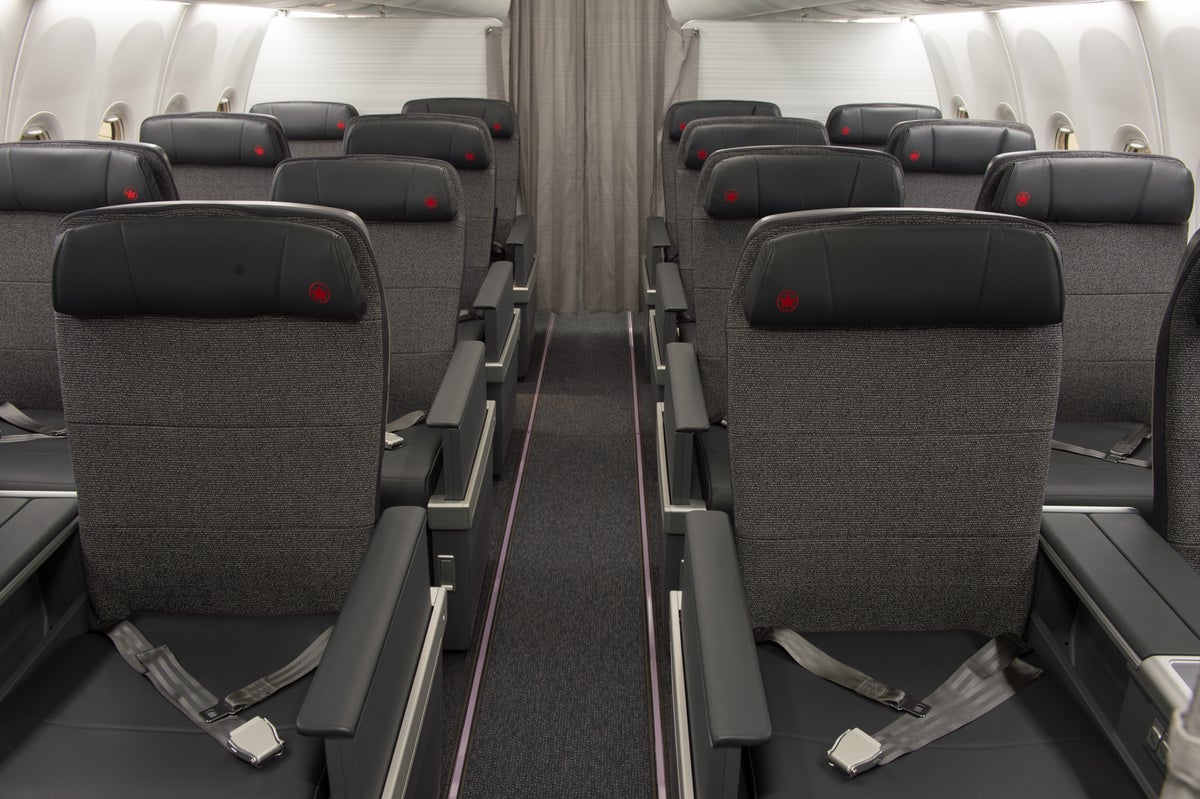 Air Canada Boeing 737 Max business class