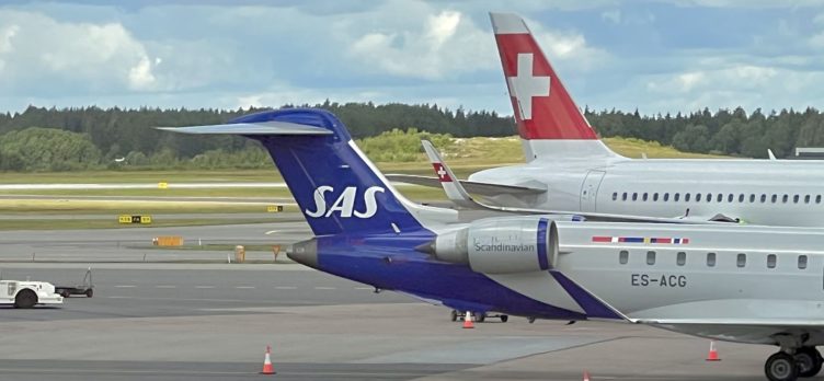 SAS ERJ900 at Stockholm Arlanda Airport (ARN)