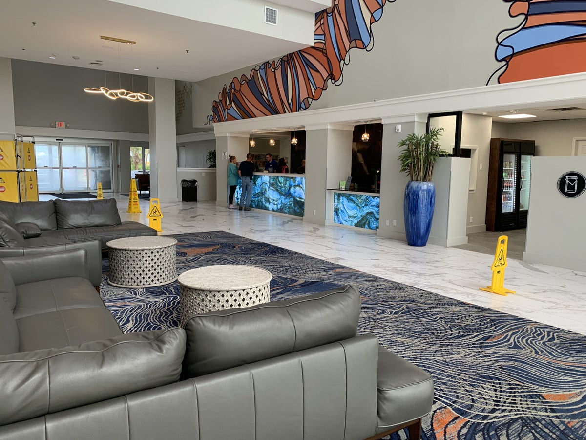 Lobby at the DoubleTree by Hilton Corpus Christi Beachfront