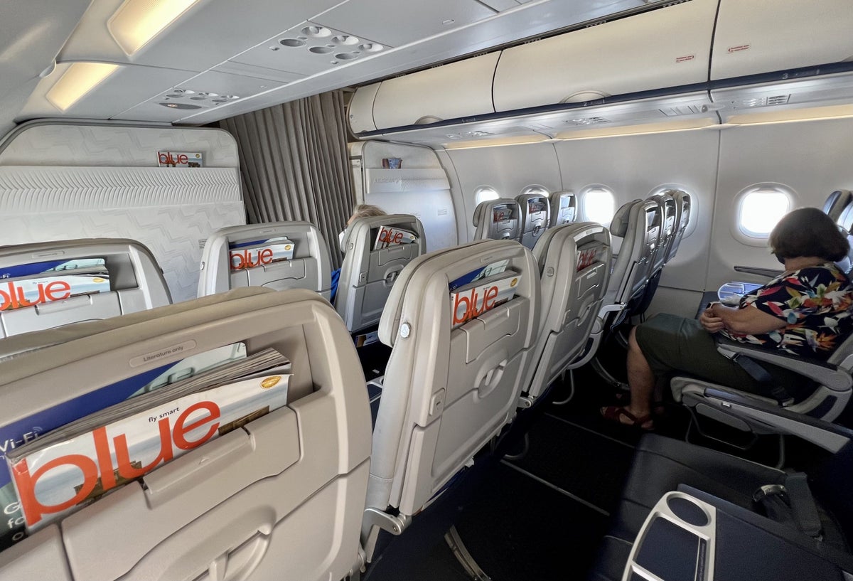 Aegean upgrade bid Aegean Airbus A320neo business class empty cabin