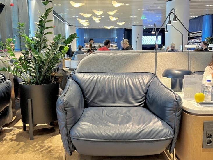 My Big Fat Greek Business Class Upgrade Bid Success [Aegean]