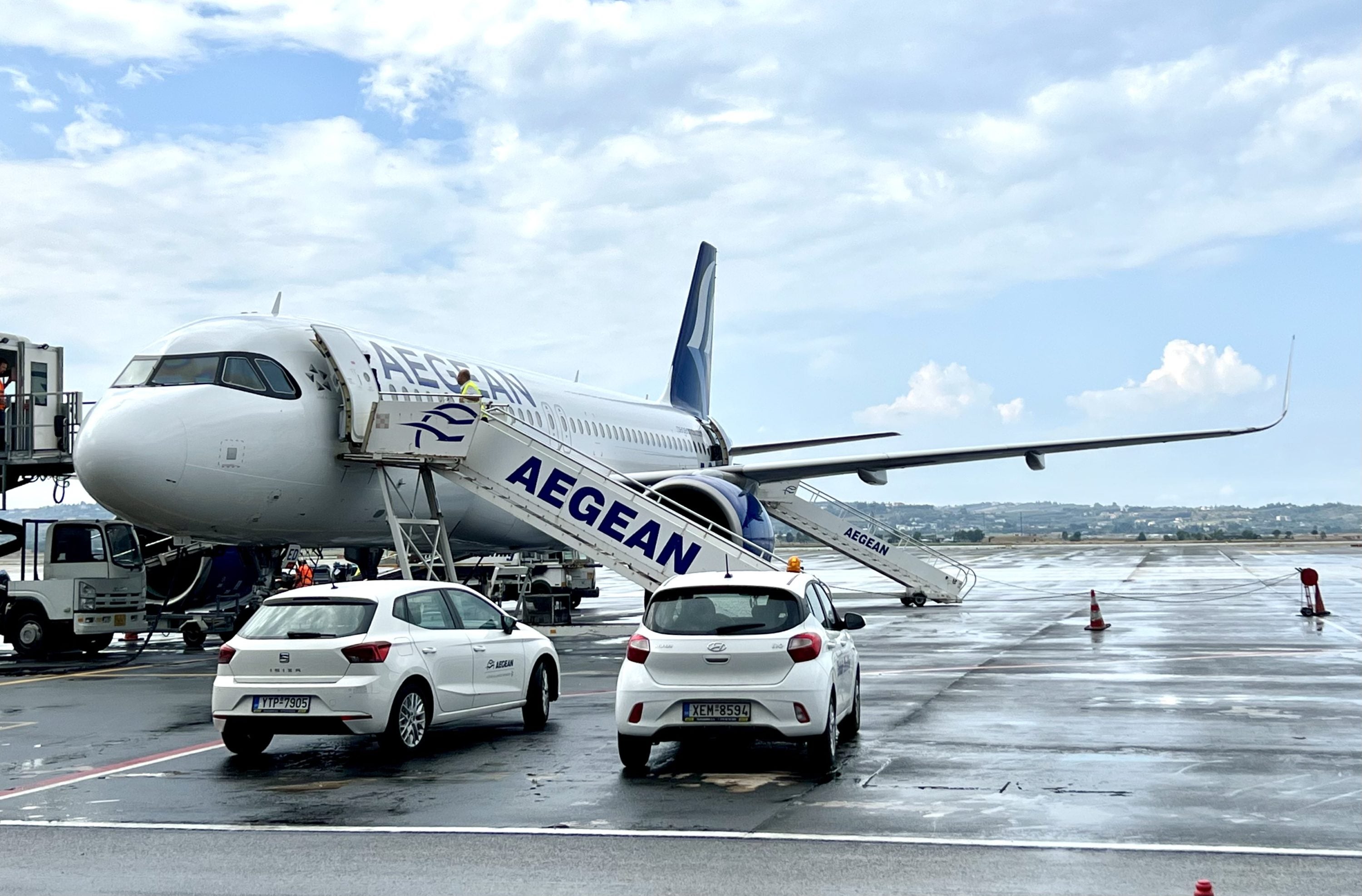 Aegean upgrade bid boarding Aegean Airbus A320neo
