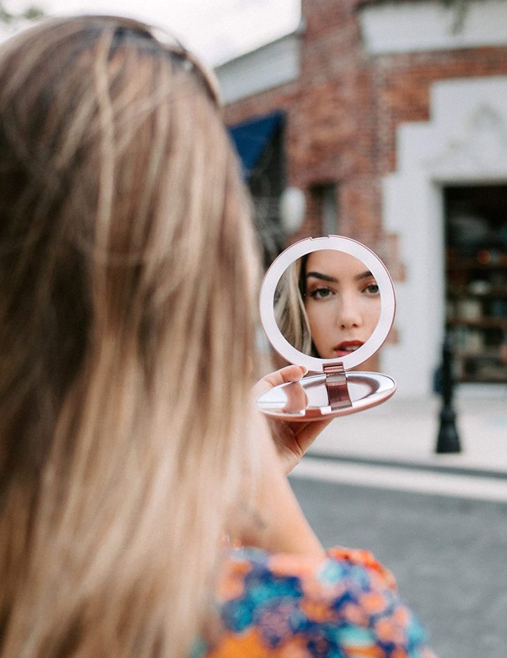 The 10 Best Travel Mirrors in 2022 Lighted, Folding]