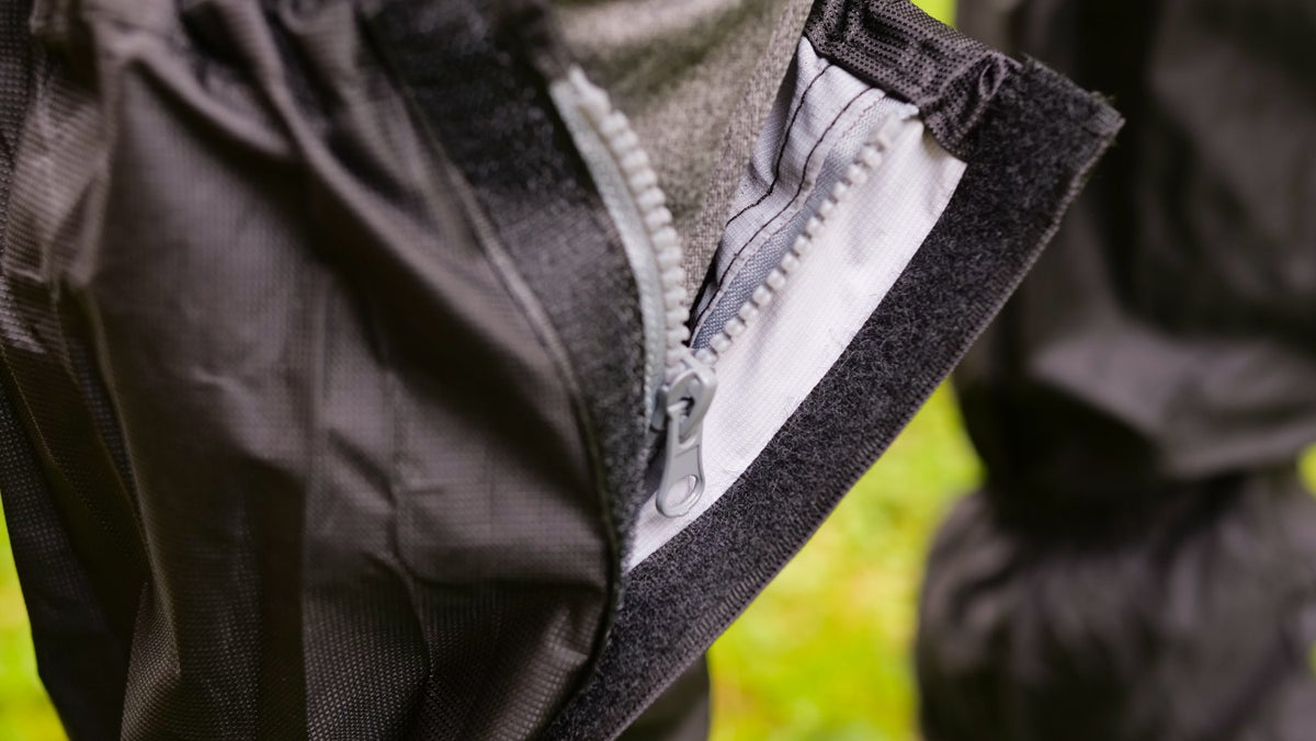 Hiking gaiters material