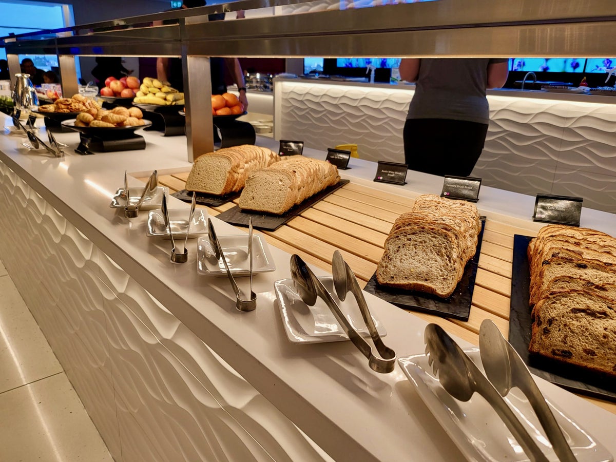 Qantas lounge food