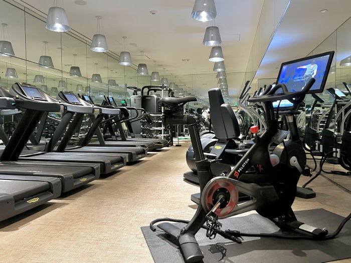 SLS Hotel, a Luxury Collection Hotel, Beverly Hills gym cardio machines