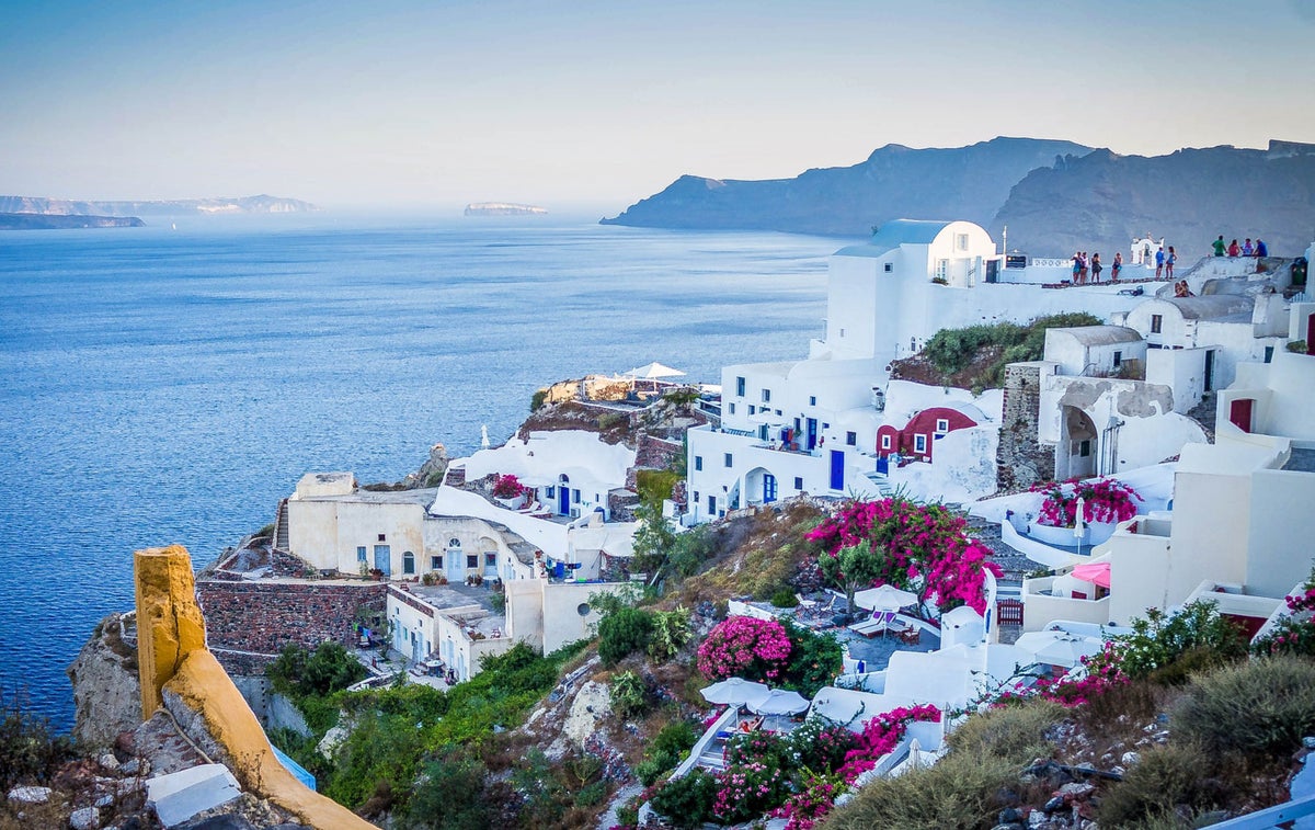 The Best Time To Visit Greece [By Seasons and Interests]